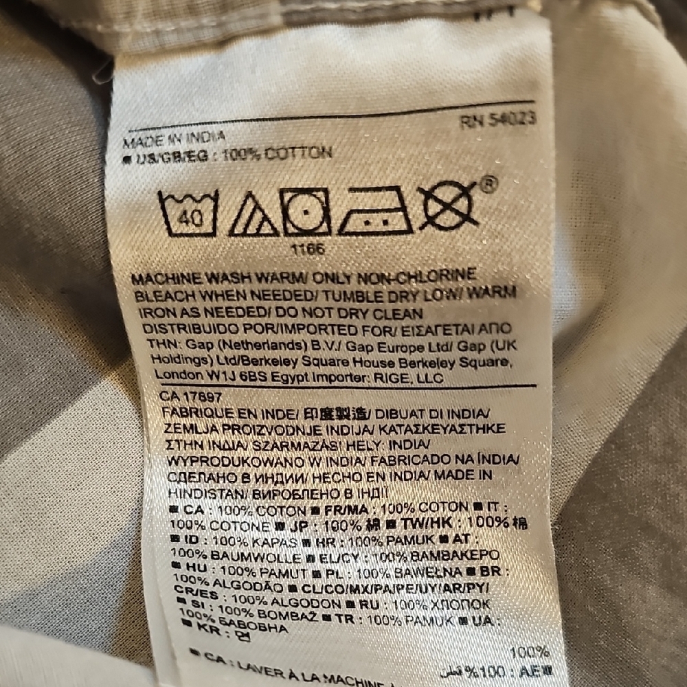 Banana Republic Soft Wash Gray and White Striped Shirt - Picture 7 of 7